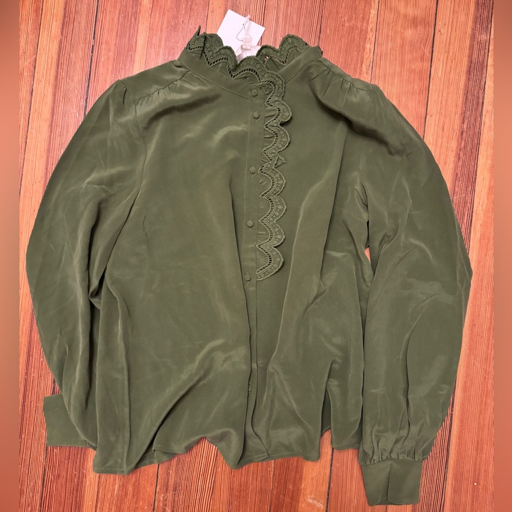 Sézane NWT Chlo Blouse in Olive Green Size 40/US 8 - Picture 3 of 4